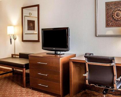 Comfort Inn Lima - image 3