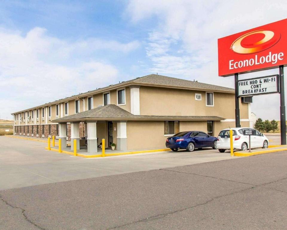 Econo Lodge Limon - main image