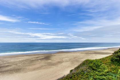 Boone Family Retreat Lincoln Beach Oregon