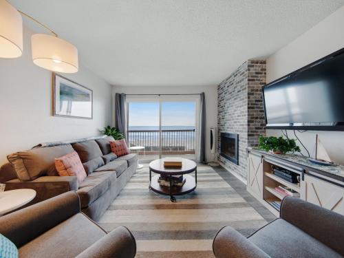 Sea Breeze Condo - main image