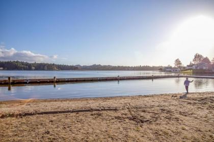 A Beachfront Fantasea - image 8