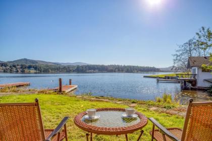 Regatta Park Lake House Lincoln City