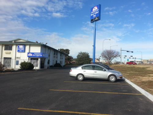 Americas Best Value Inn - Lincoln Airport - main image