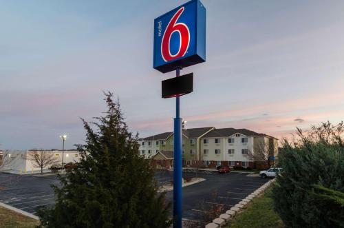 Motel 6-Lincoln NE - main image