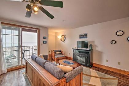 Oceanfront Lincolnville Studio with Private Balcony! - image 15