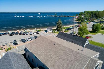 Lincolnville Studio with Ocean-view Balcony! - image 3