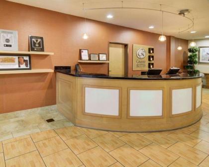 Comfort Suites Lindale - image 15