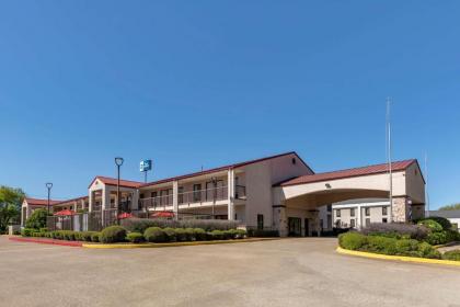 Best Western Lindale Inn - image 4