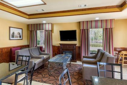 Best Western Lindale Inn - image 7