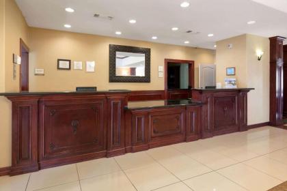 La Quinta by Wyndham Lindale - image 3