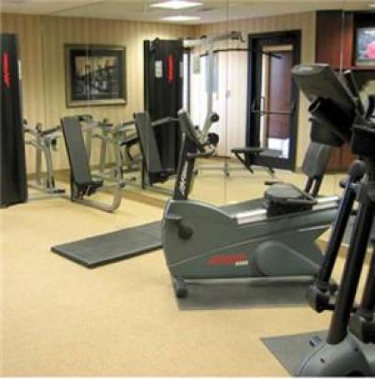 Hampton Inn Linden - image 9