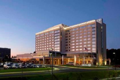 Hilton Baltimore BWI Airport - image 9