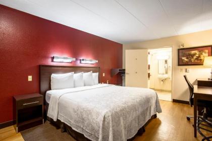 Red Roof Inn PLUS+ Baltimore-Washington DC/BWI Airport - image 14