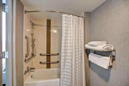 Hyatt Place Baltimore/BWI Airport - image 9