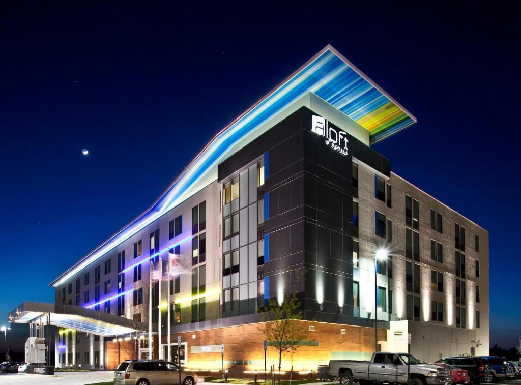 Aloft BWI Baltimore Washington International Airport - image 6