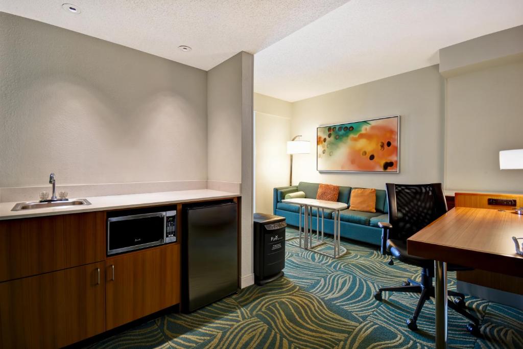 SpringHill Suites by Marriott Baltimore BWI Airport - image 5