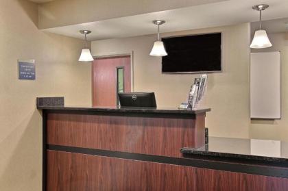 Cobblestone Inn & Suites - Linton - image 11