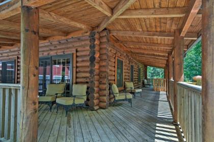 Superb Linville Mountain Cabin with Wraparound Decks! - image 9