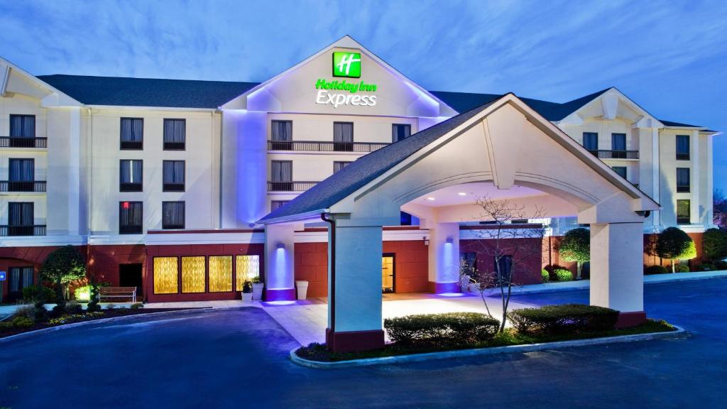 Holiday Inn Express Atlanta West - Theme Park Area an IHG Hotel - main image