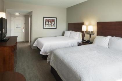 Hampton Inn & Suites Little Rock-Downtown - image 5