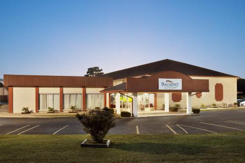 Baymont by Wyndham Little Rock - image 3