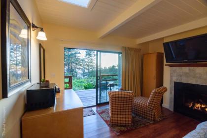 Inn at Buckhorn Cove - image 10