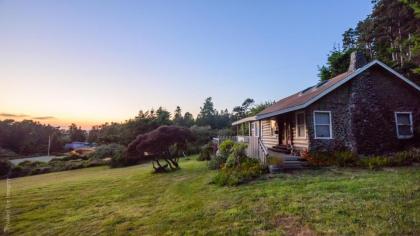 Buckhorn Bungalow - image 3