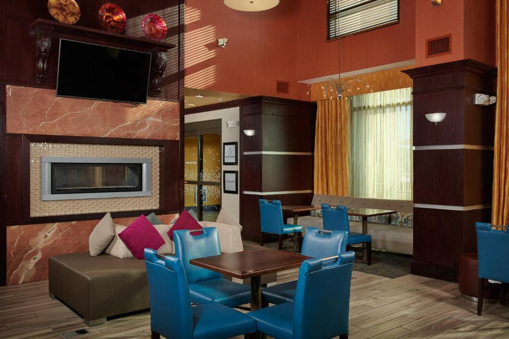 Hampton Inn & Suites Denver/Highlands Ranch - image 5