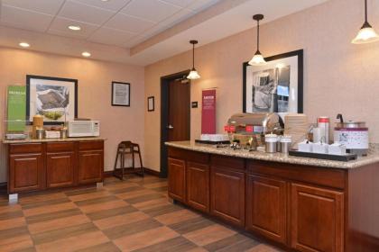 Hampton Inn & Suites Denver Littleton - image 14