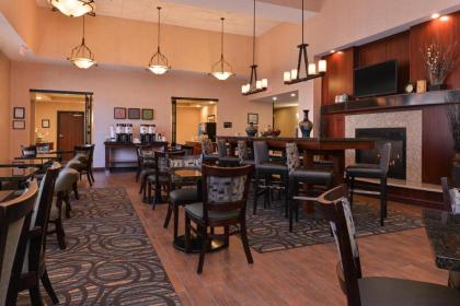 Hampton Inn & Suites Denver Littleton - image 19