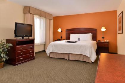 Hampton Inn & Suites Denver Littleton - image 7