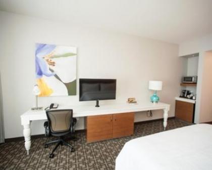 Hilton Garden Inn San Antonio-Live Oak Conference Center - image 10