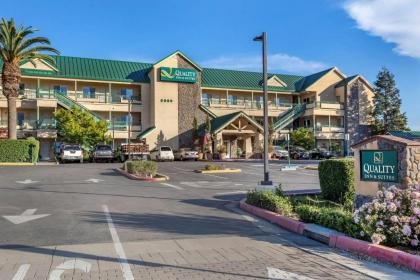 Quality Inn & Suites Livermore - image 8