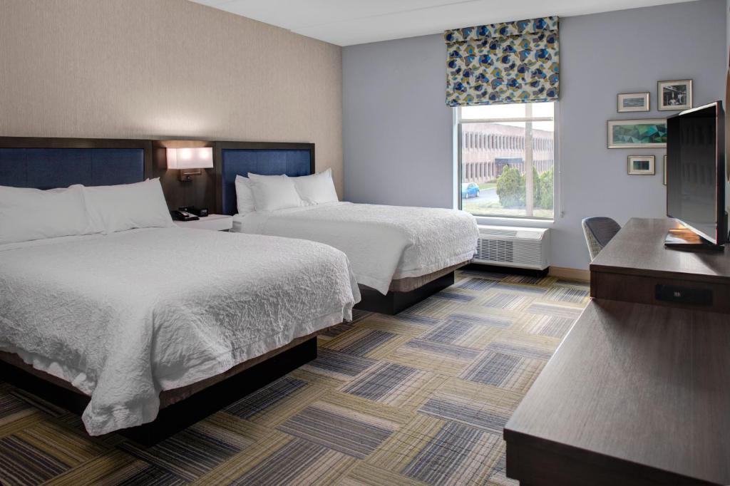 Hampton Inn & Suites Syracuse North Airport Area - main image