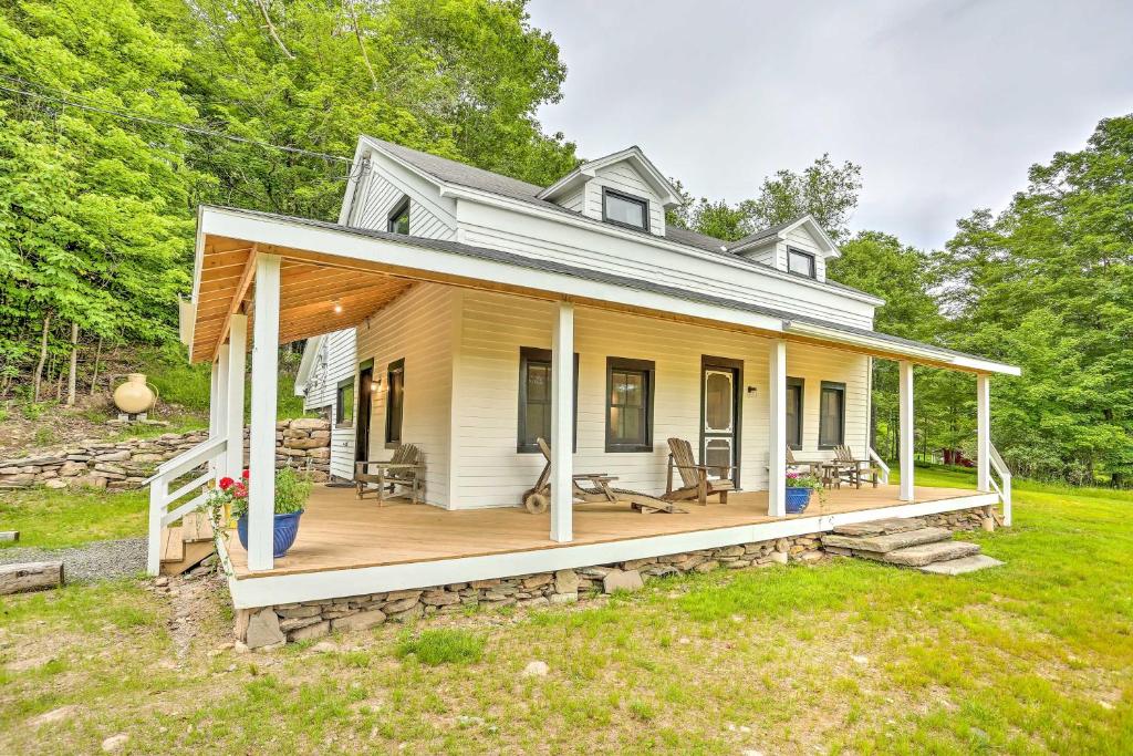 Historic Catskills Home Near Willowemoc Creek! - main image