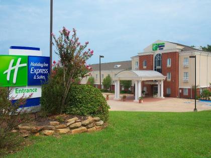 Holiday Inn Express Hotel & Suites Livingston - image 11