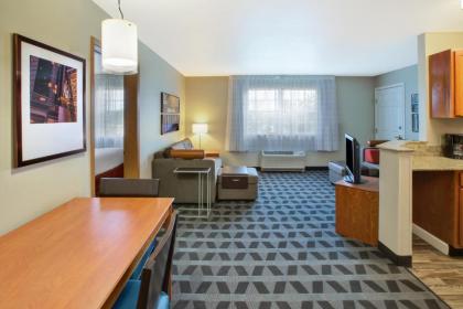 TownePlace Suites by Marriott Detroit Livonia - image 10