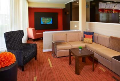 Courtyard by Marriott Detroit Livonia - image 11