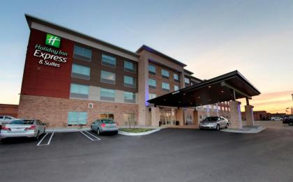 Holiday Inn Express Livonia Michigan