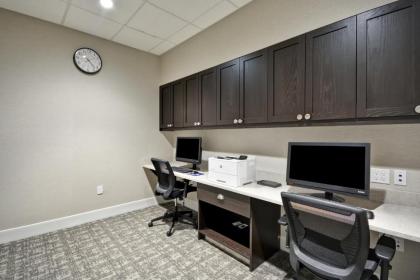 Hampton Inn Livonia Detroit - image 11