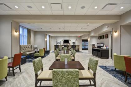 Hampton Inn Livonia Detroit - image 9