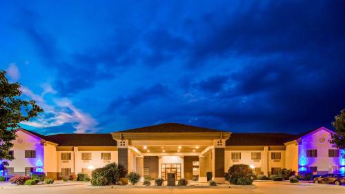 Best Western Locust Grove Inn & Suites - main image