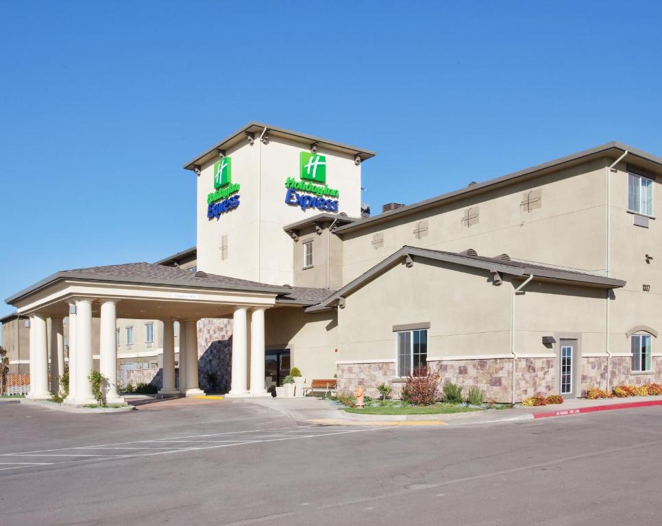 Holiday Inn Express Lodi an IHG Hotel - image 6