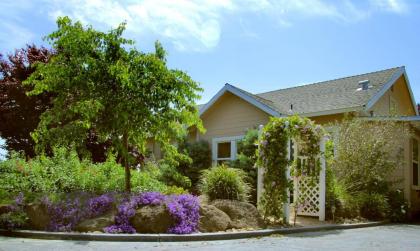 Cottages on Armstrong Lodi California