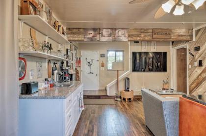 Luxurious Downtown Lodi Apartment in Wine Country! - image 3