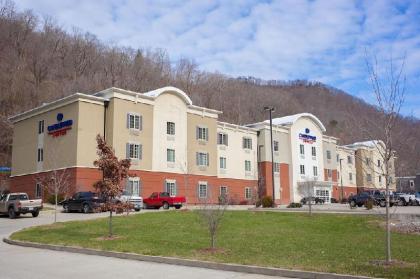 Candlewood Suites Logan Hotel - image 3