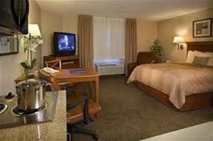 Candlewood Suites Logan Hotel - image 6