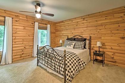 Quiet Cabin with Hot Tub and Trails about 15Mi to State Parks - image 13