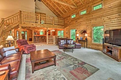 Quiet Cabin with Hot Tub and Trails about 15Mi to State Parks - image 6