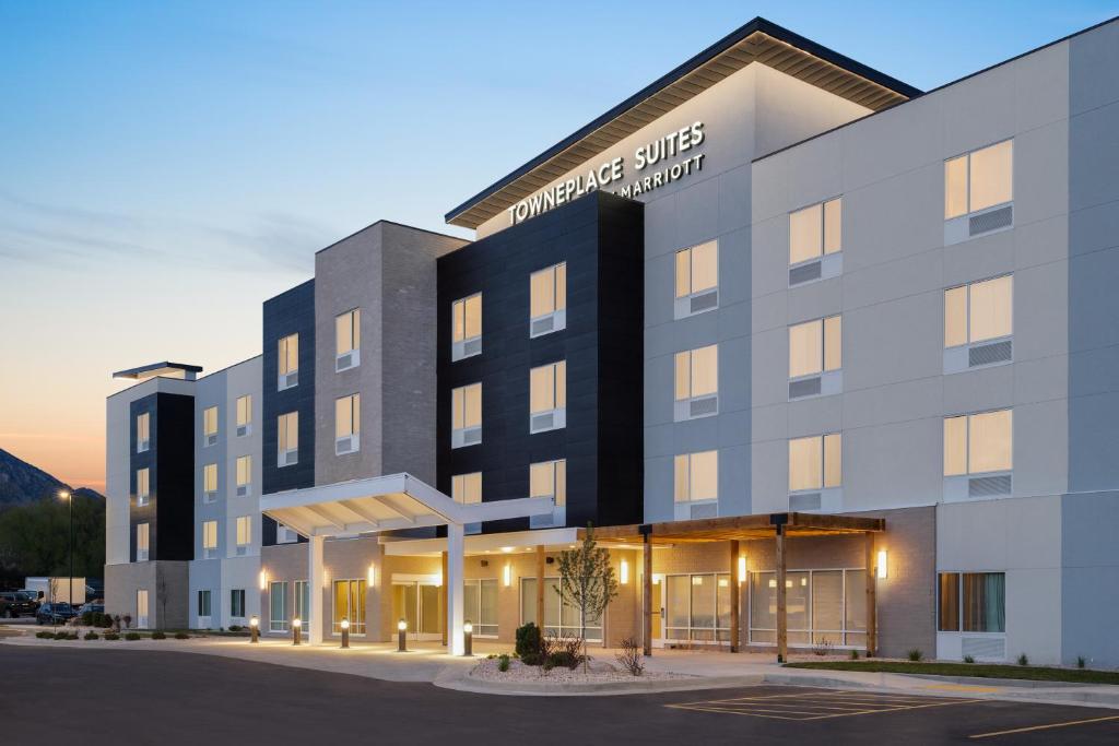 TownePlace Suites by Marriott Logan - main image